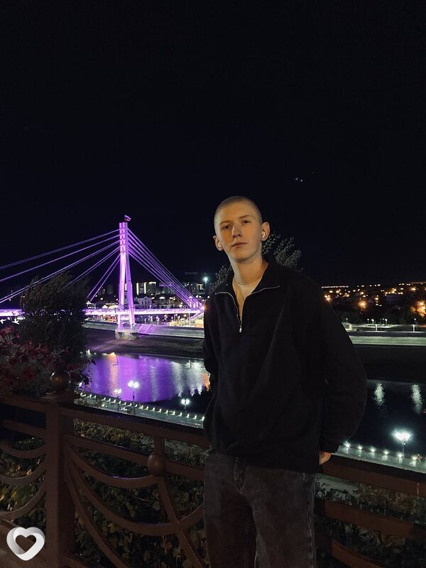 Кирилл, 19, Санкт-Петербурге — анкета №4443975