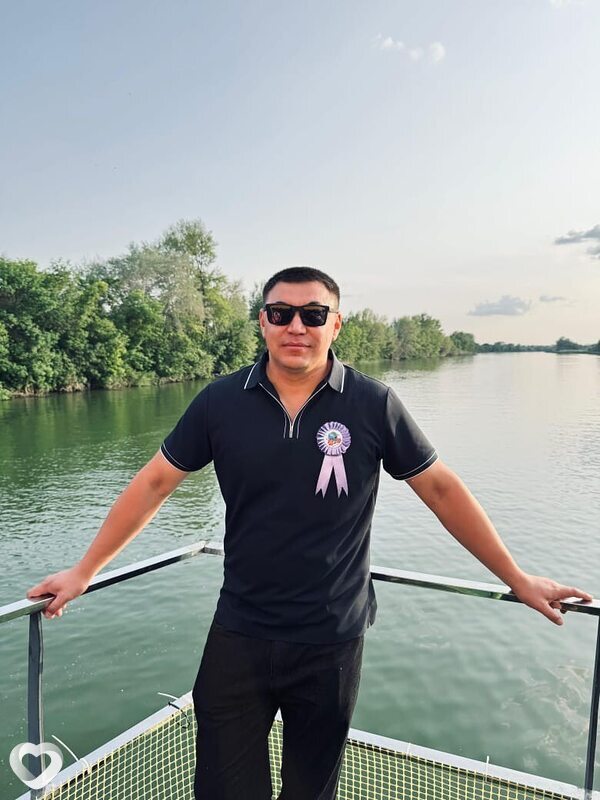 Макс, 33, Уральске — анкета №4444389