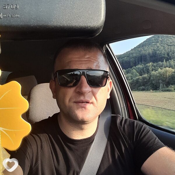 Kristian, Прага