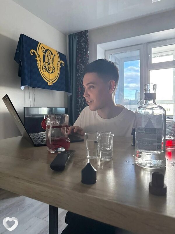 Леонид, 24, Чебоксарах — анкета №4444457