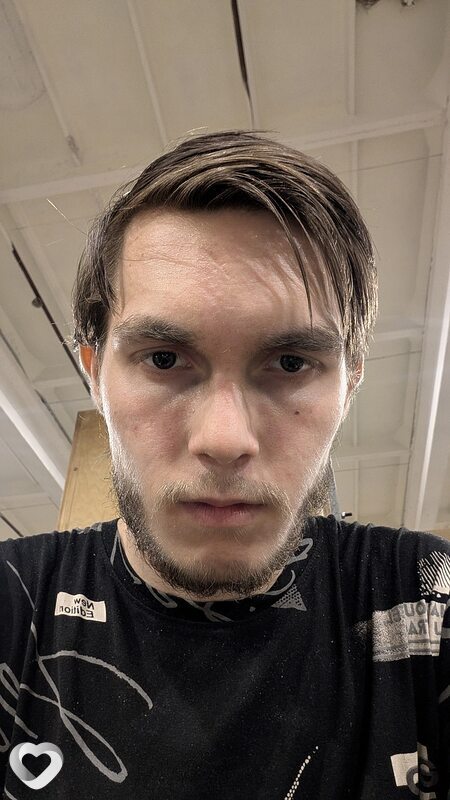 Максим, 22, Ярославле — анкета №4445125