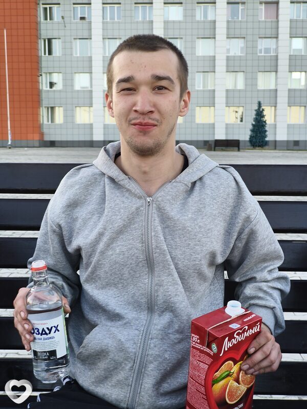 Дмитрий, 19, Норильске — анкета №4445010