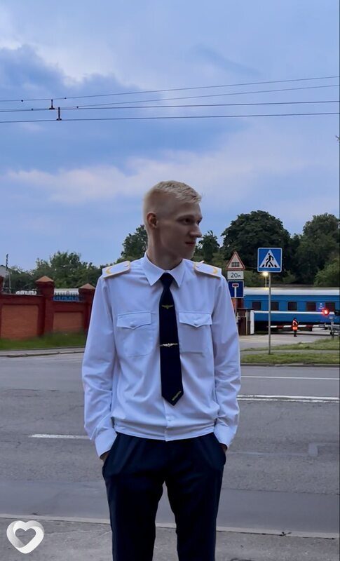 Максим, 20, Минске — анкета №4445481