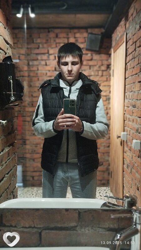 Максим, 21, Астане — анкета №4445740