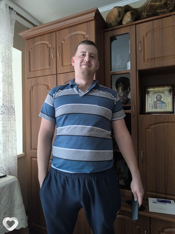 Виктор, 28, Единцы — анкета №4446292