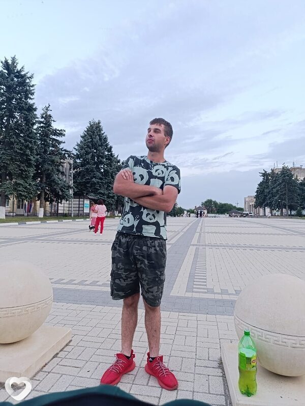 Евгений, 26, Краснодаре — анкета №4446976