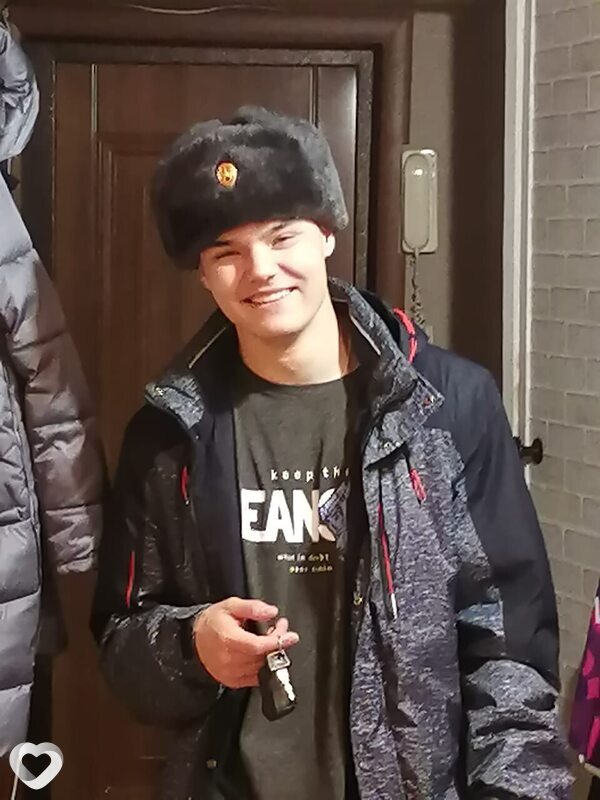 Дмитрий, 22, Ижевске — анкета №4447274