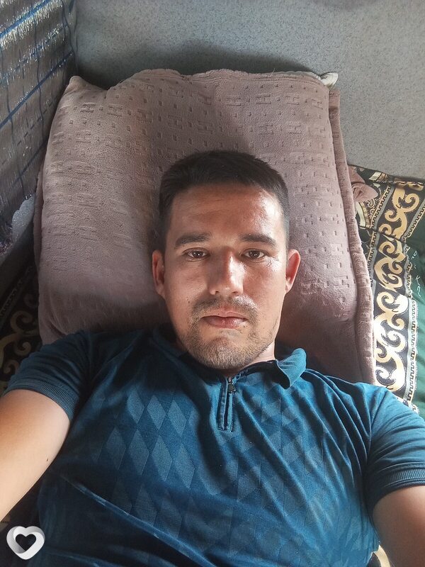 Малик, 32, Томске — анкета №4448243