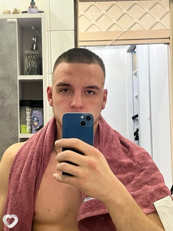 Илья, 24, Южно-Сахалинске — анкета №4448015