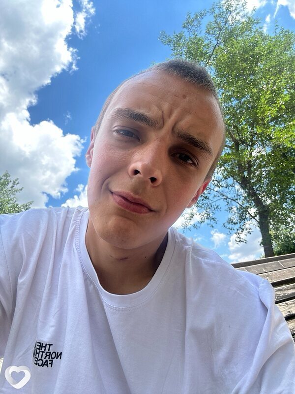 Дима, 21, Шахтах — анкета №4448471