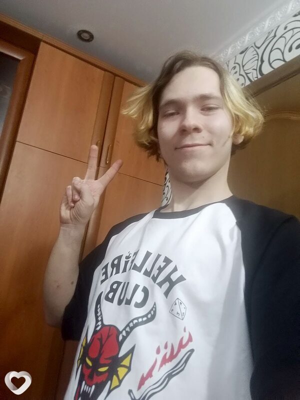 Владислав Гордин, 21, Прокопьевске — анкета №4448695