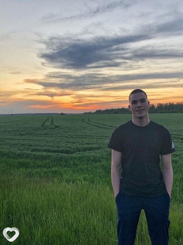 Кирилл, 26, Макеевке — анкета №4449875