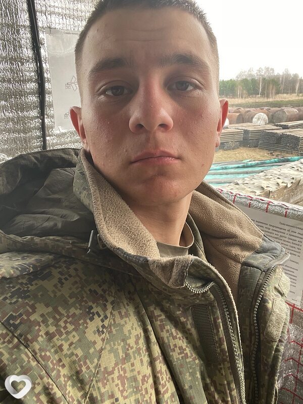 Григорий, 19, Барнауле — анкета №4450139