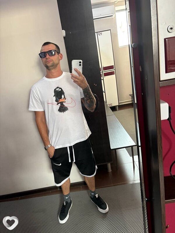 Владимир, 32, Волхове — анкета №4450214
