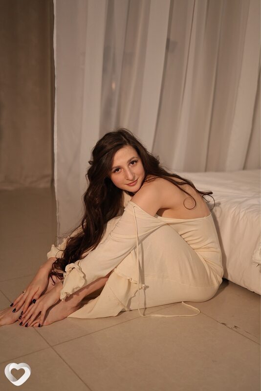 Карина, 27, Ярославле — анкета №4451759
