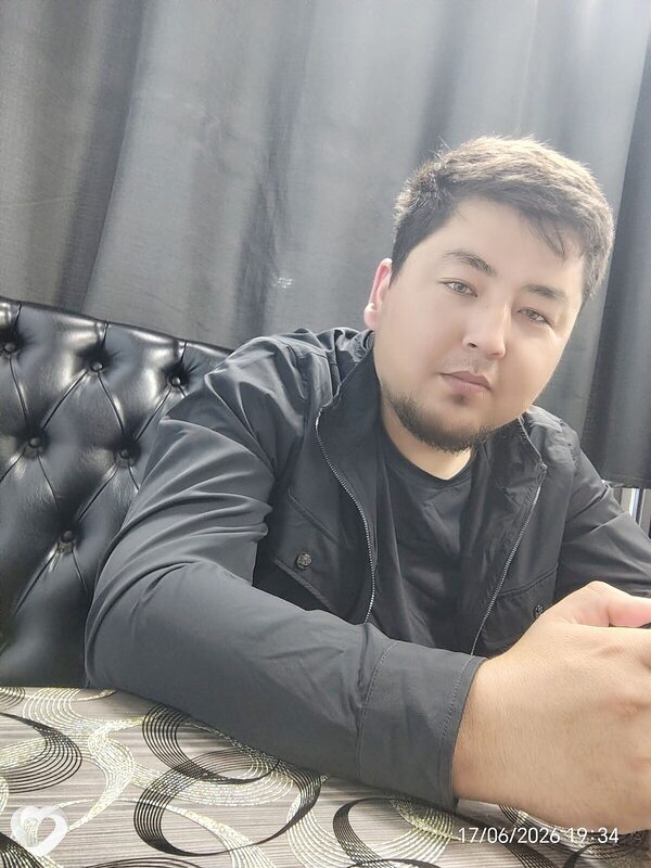 Авазбек, Ярославль