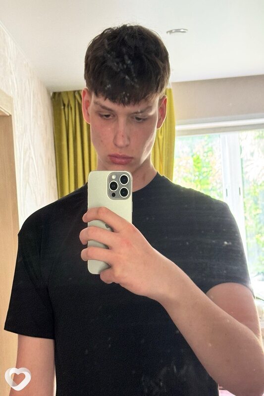Dima, 19, Калуге — анкета №4452862