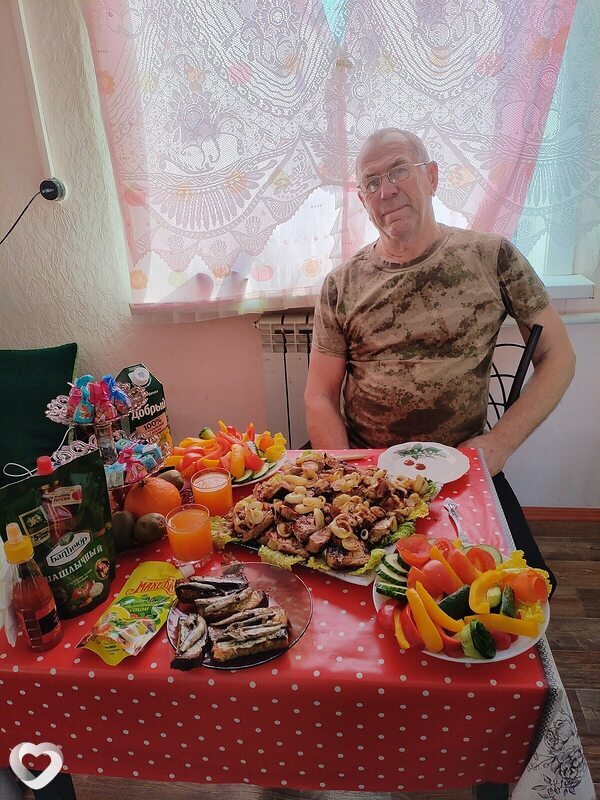 Сергей, Свободный