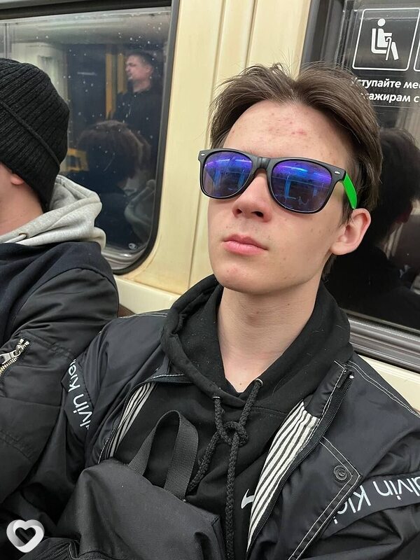 Дима, 19, Калининграде — анкета №4454729