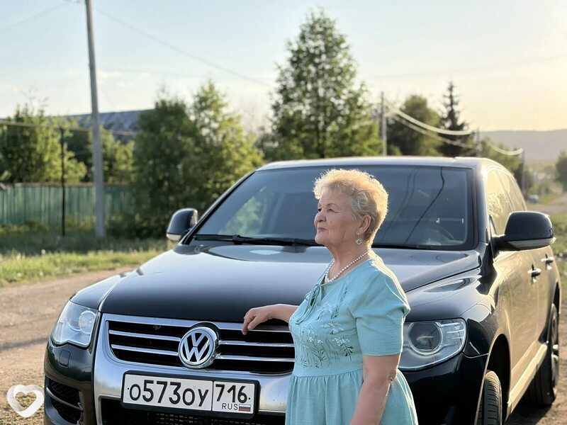 Нурсина, Лениногорск