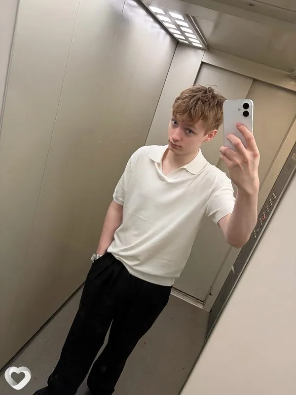 Константин, 21, Москве — анкета №4456415