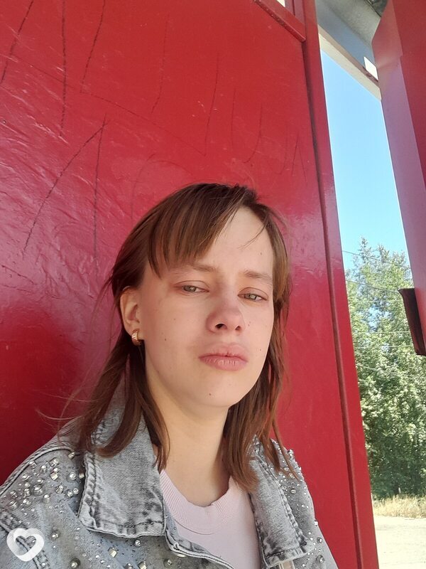 Екатерина, 18, Бийске — анкета №4456103