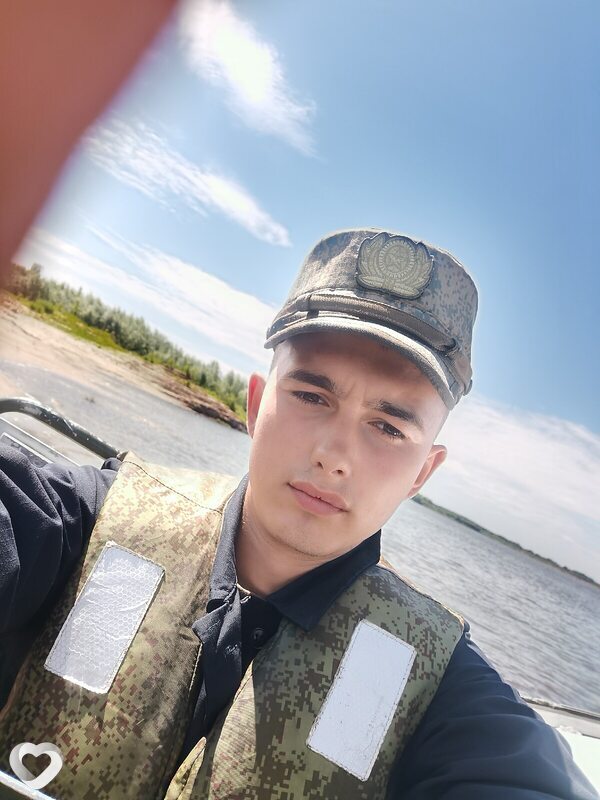 Евгений, 23, Старом Осколе — анкета №4457991