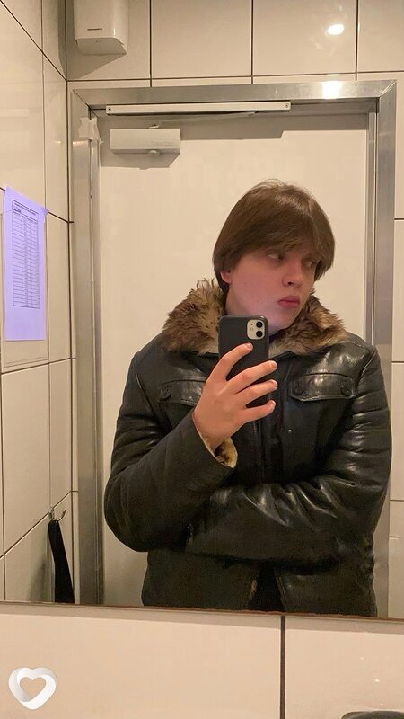 Дмитрий, 19, Омске — анкета №4458101