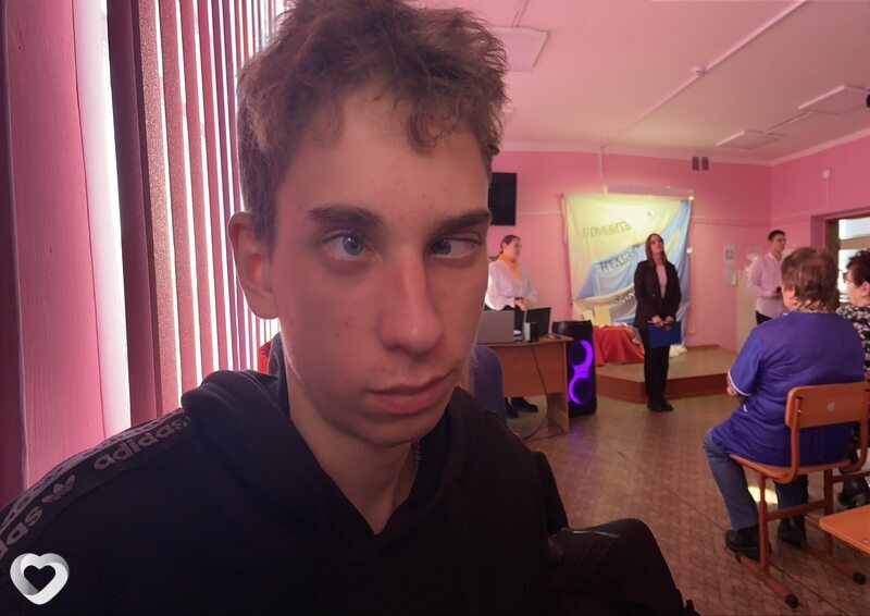 Влександр, 19, Красноярске — анкета №4458825