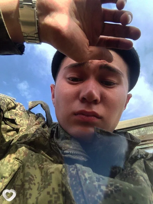 Амир, 21, Барнауле — анкета №4459759