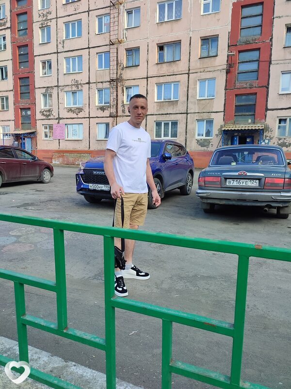 Михаил, 27, Норильске — анкета №4459646