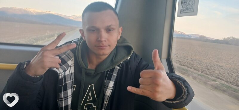 Дмитрий, 18, Южно-Сахалинске — анкета №4460641