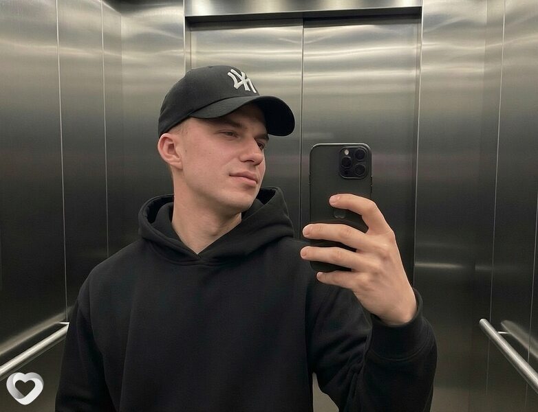 Олег, 23, Серпухове — анкета №4461029
