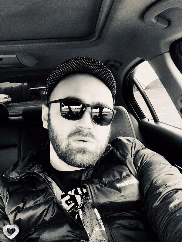 Toni, Тбилиси