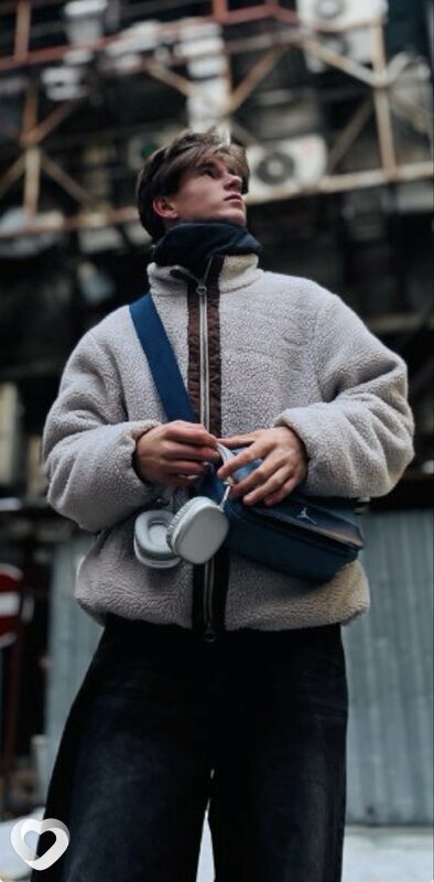 Павел, 19, Новосибирске — анкета №4462069