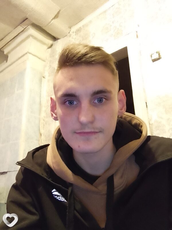 Дмитрий, 24, Ленинске-Кузнецком — анкета №4462057