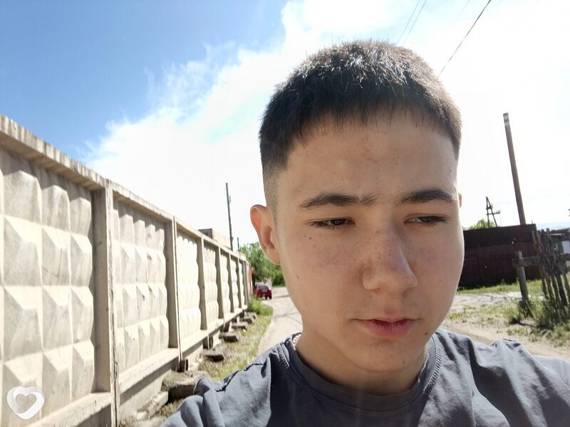 Максим, 18, Чите — анкета №4463168