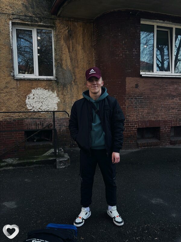 Максим, 24, Калининграде — анкета №4462998