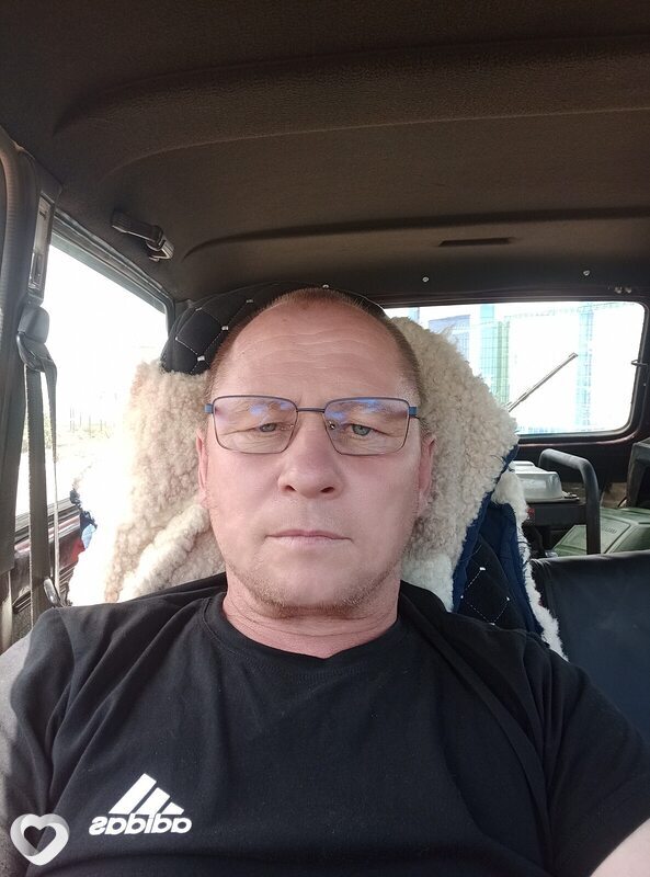 Виктор, 46, Волновахе — анкета №4463347