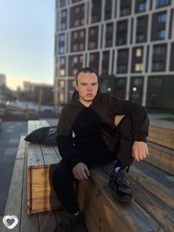 Павел, 21, Екатеринбурге — анкета №4463238