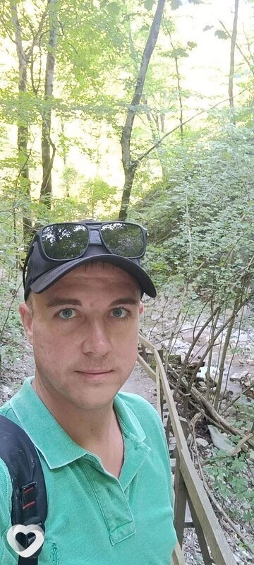 Александр, 33, Волжском — анкета №4463641