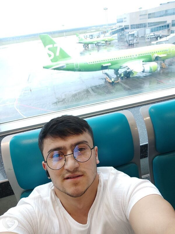 Мигель, 25, Москве — анкета №4464427