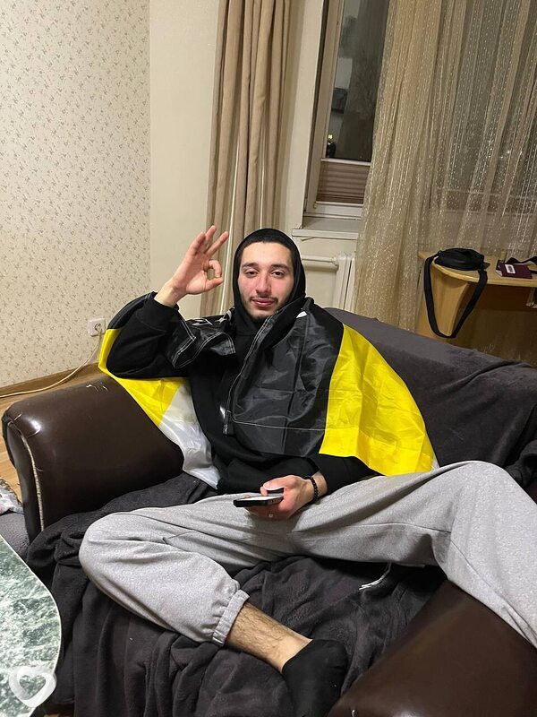 Валентин, 21, Орше — анкета №4464951