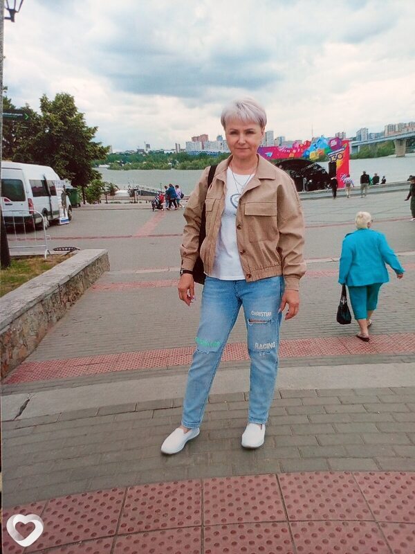 Алёна, 47, Усть-Илимск — анкета №4466378