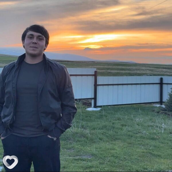 Hakob, 19, Петрозаводске — анкета №4466880