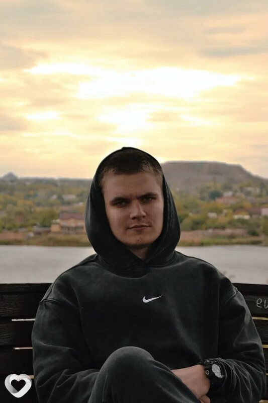 Иван, Зугрэс
