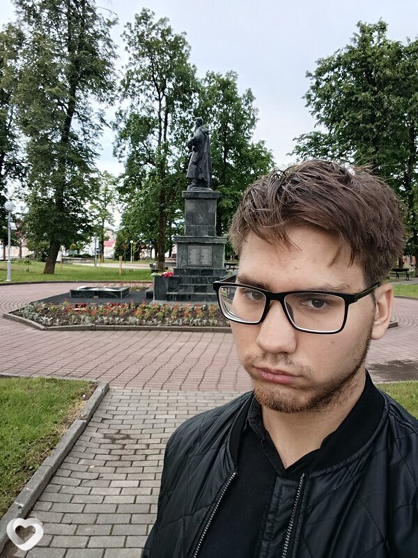 Максим, Щучин