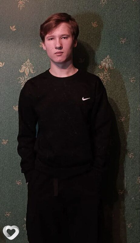 Станислав, 18, Донецке — анкета №4468248