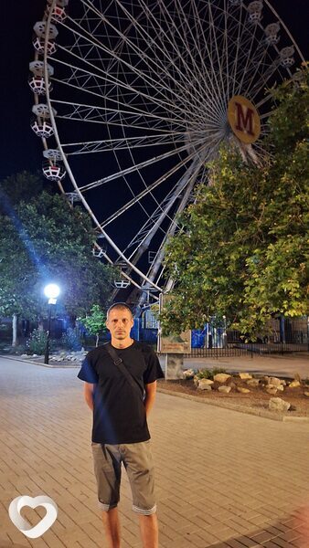 Игорь, 41, Луганске — анкета №4467860