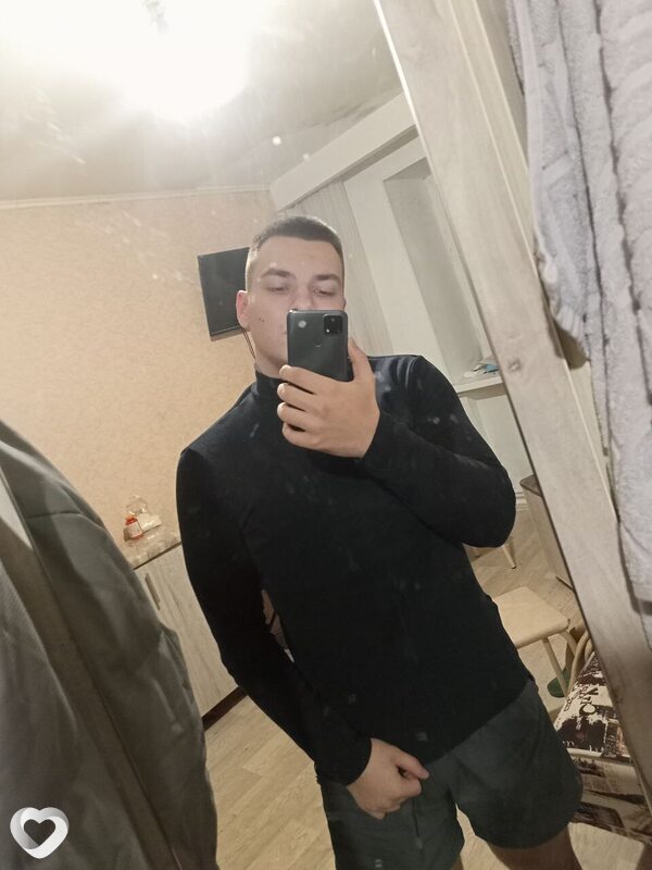 Михаил, 22, Калуге — анкета №4468337